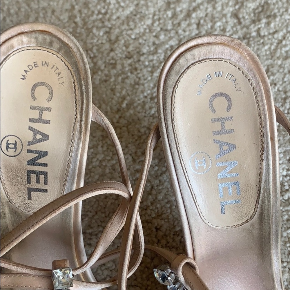Chanel Heels - Picture 4 of 6